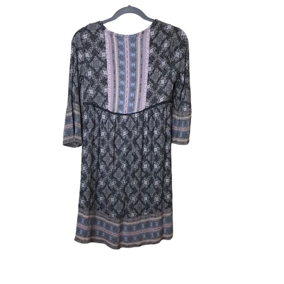 Knox Rose‎ Tunic Dress Size S 100% Rayon Tie Neck with Tassels Crochet Bell Slvs - Picture 2 of 10